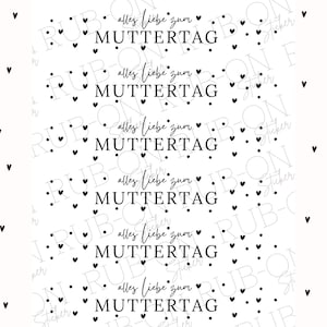 Puede incluir: Seis etiquetas de regalo imprimibles en blanco y negro con el texto "alles liebe zum MUTTERTAG" repetido en cada etiqueta. Las etiquetas están rodeadas de un patrón de pequeños corazones negros.