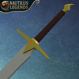 Puede incluir: Una espada estilizada con una guarda y pomo dorados, un mango envuelto en marrón y una hoja plateada. La espada tiene el texto "NAUTILUS LEGENDS" en letras doradas.