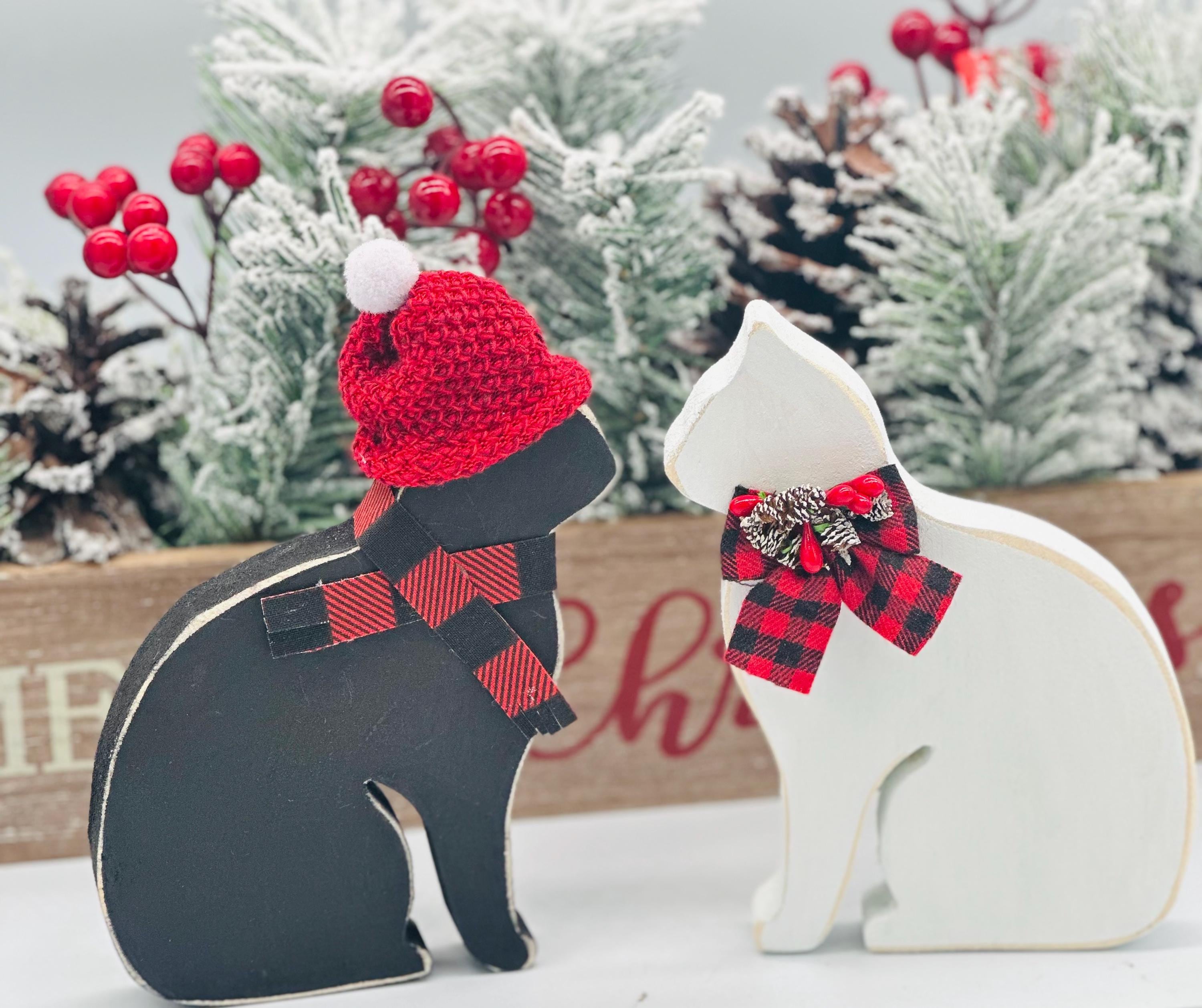 Rustic Christmas Cat Decor: Buffalo Plaid Tiered Tray Set