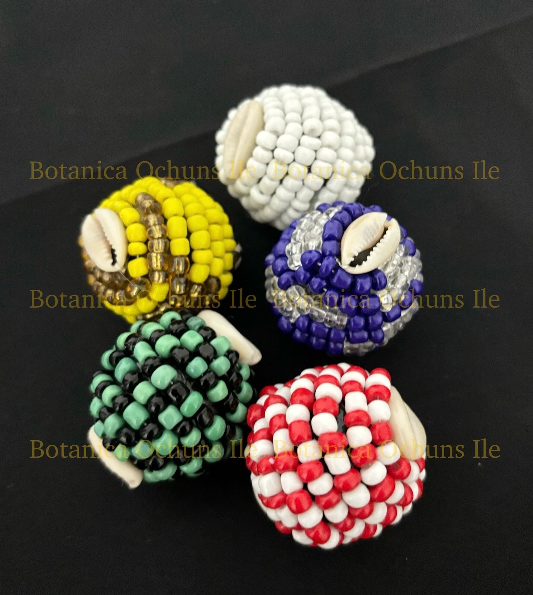 Amulet De Orisha / Hand Beaded Amulet Cowrie Shell / Macuto / Makuto ...