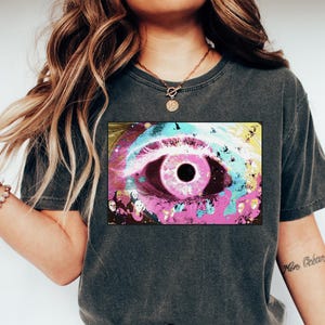 Trippy Eye Tshirt / Psychedelic Festival Rave Sc-Fi Mindset Mental Health Artist Weird Graphic Aesthetic / Comfort Colors® Unisex Gift Shirt