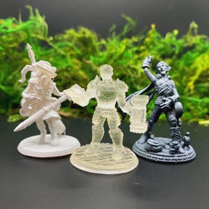 Custom 25mm Scale (D&D Standard) - Resin Printed Miniature