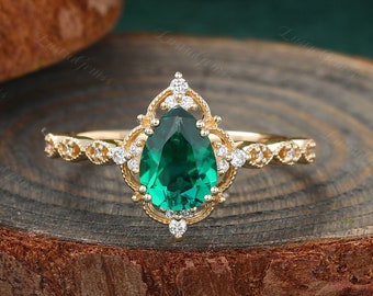Vintage Smaragd-Verlobungsring im Birnenschliff, Gelbgold, Milgrain-Band, natürlich inspirierter Diamant-Ehering, Braut-Jubiläums-Verlobungsring.