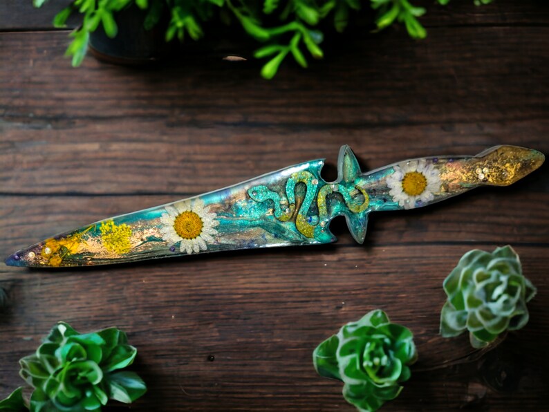 Custom Dagger, Resin Flower Dagger, Handmade Resin Art, Floral Sword, Fantasy Wedding or