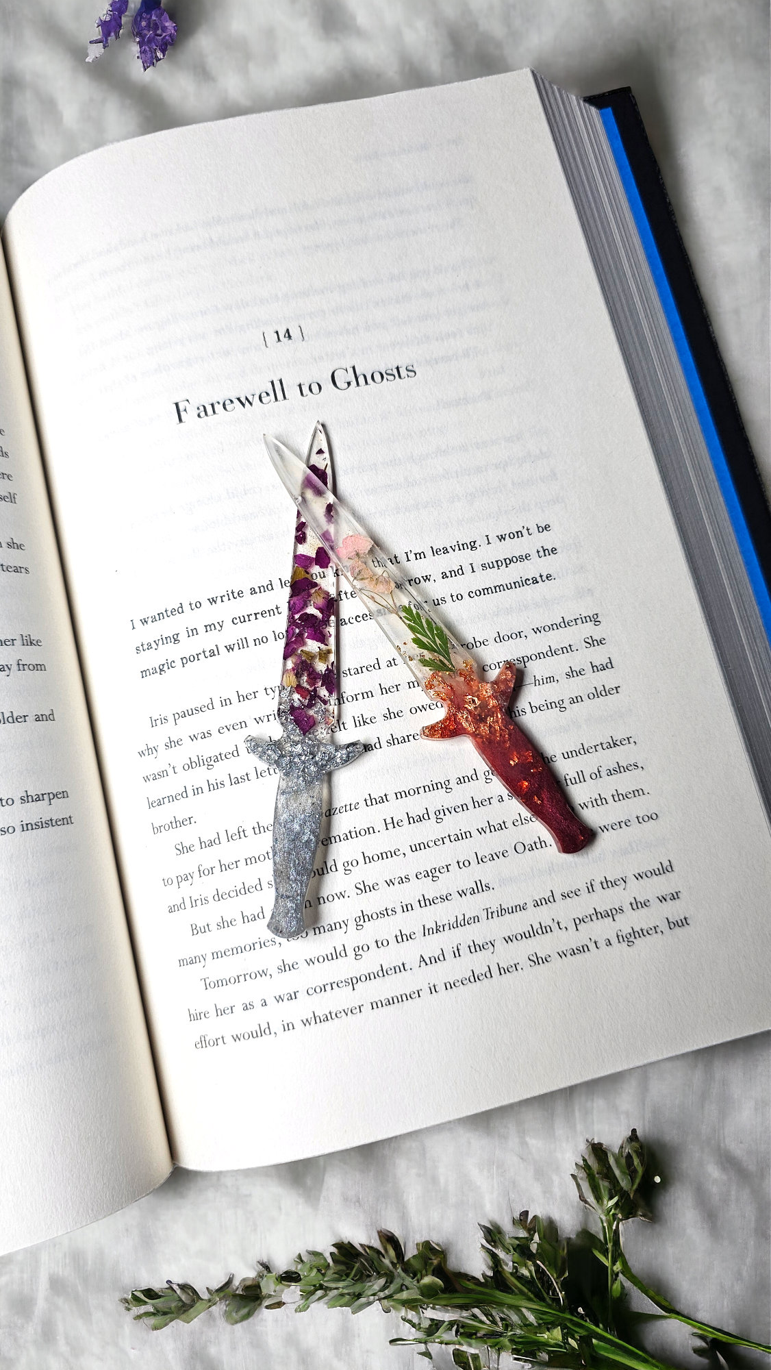Custom Dagger Bookmark Set - Wedding Party Favors, Book Nook Accessories, Personalize Your Reading Experience