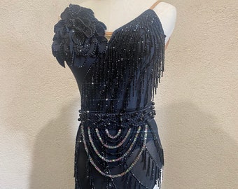 Deluxe Custom Made to order Latin Jurk 40 Kleuren Dames Meisjes Fringe Latin Danswedstrijd Professioneel Kostuum Chacha Tango Zwart