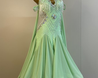 Op maat gemaakte, soepele dansjurk in 40 kleuren voor dames en meisjes, geschikt voor ballroomdansen, professioneel kostuum, chacha tango, groen