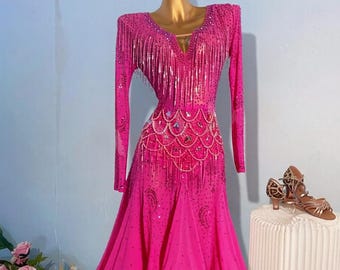 Custom Made Latin Jurk 40 Kleuren Vrouwen Meisjes Fringe Latin Danswedstrijd Professioneel Kostuum Lange mouw
