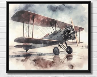 Puede incluir: Pintura a la acuarela de un biplano vintage con alas marrones y fuselaje gris. El avión se encuentra sobre un cielo nublado y se refleja en el suelo mojado. La obra de arte está enmarcada en un marco rectangular negro.