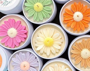 Daisy Flower Candle 4oz: Wedding Shower Gift, Personalized Candle, Daisy Party Favors, Birthday Candle Gift, Bridesmaid Proposal Candle