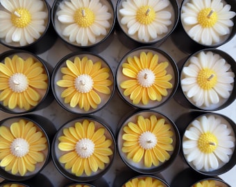 Bulk Custom Daisy Flower Candles, Baby Shower Favors, Bridal Shower Candles, Personalized Wedding Candle Favors, Handmade Soy Candles