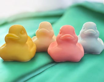 Recuerdos para invitados de baby shower / Velas personalizadas para baby shower / Recuerdos para revelar el sexo del bebé / Regalo para baby shower / Recuerdos para fiestas con velas de patito