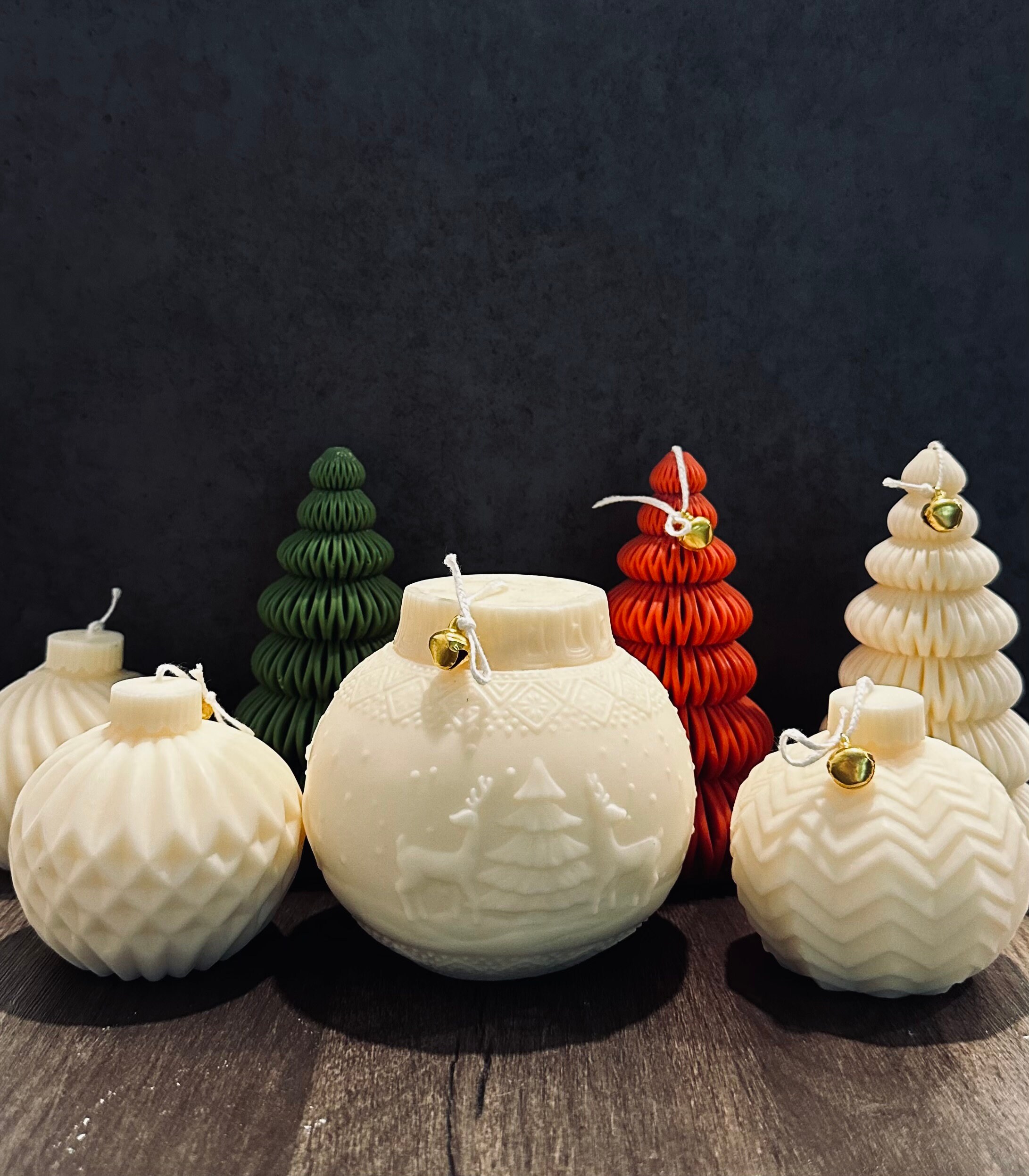 Large Christmas Ornament Candle, Gift Ball Candle, Shaped Soy Candle, Christmas Eve Candles