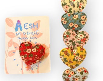 Cadeau personnalisé pour maîtresse, nounou ou ATSEM – Broche cœur en tissu fleuri, fait main, cadeau de fin d’année