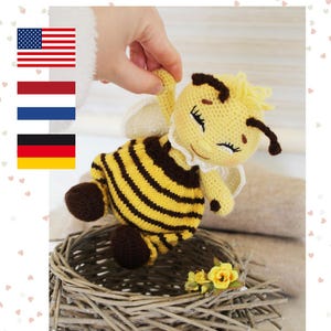 Crochet Bee Pattern PDF: Amigurumi Toy (English & German US Terms)