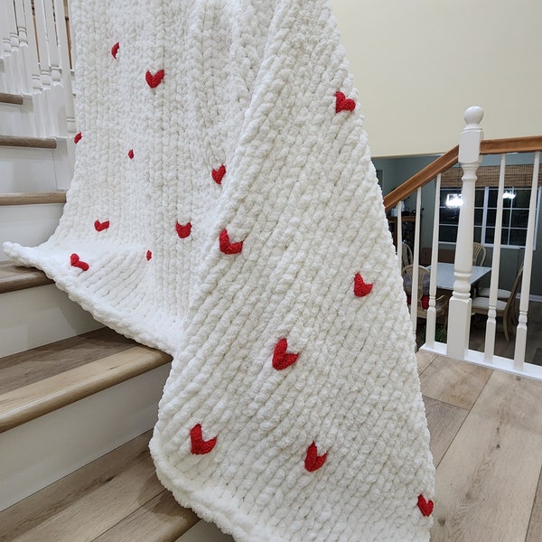 Red Hearts | Hearts chunky blanket | Super Cozy | Chunky Blanket | Birthday | Anniversary | Baby shower | House warming | Holiday | Home De