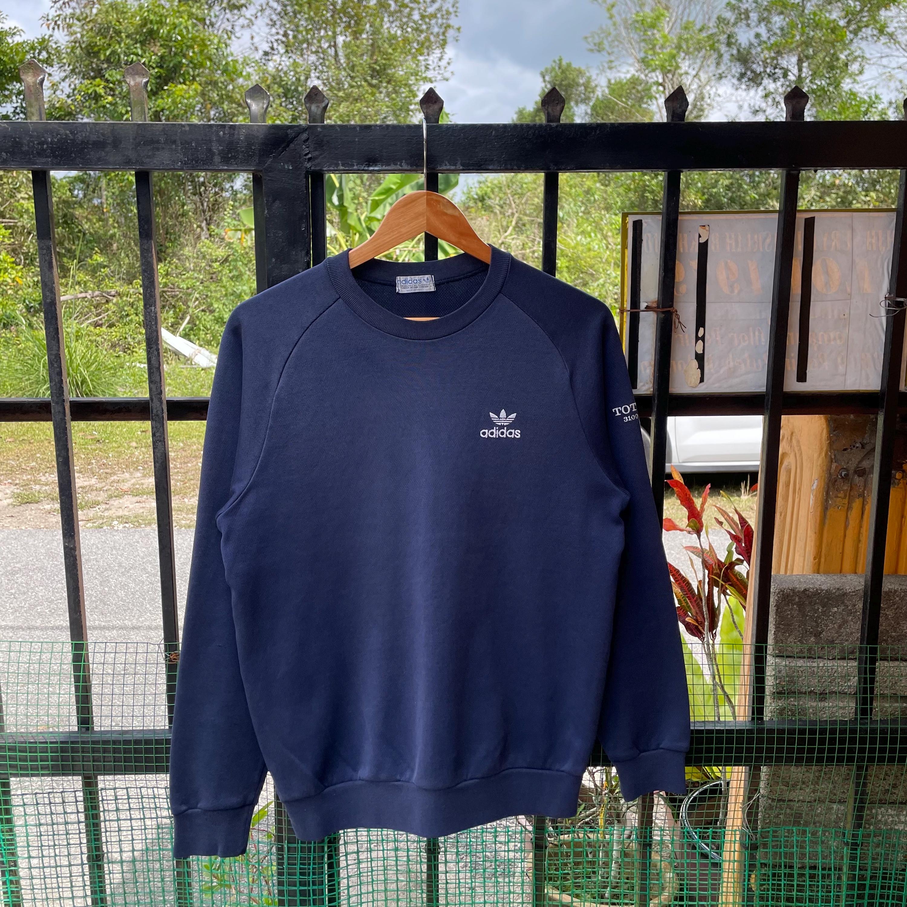 Vintage 90s Adidas Embroidered Small Logo Adidas Toto Streetwear