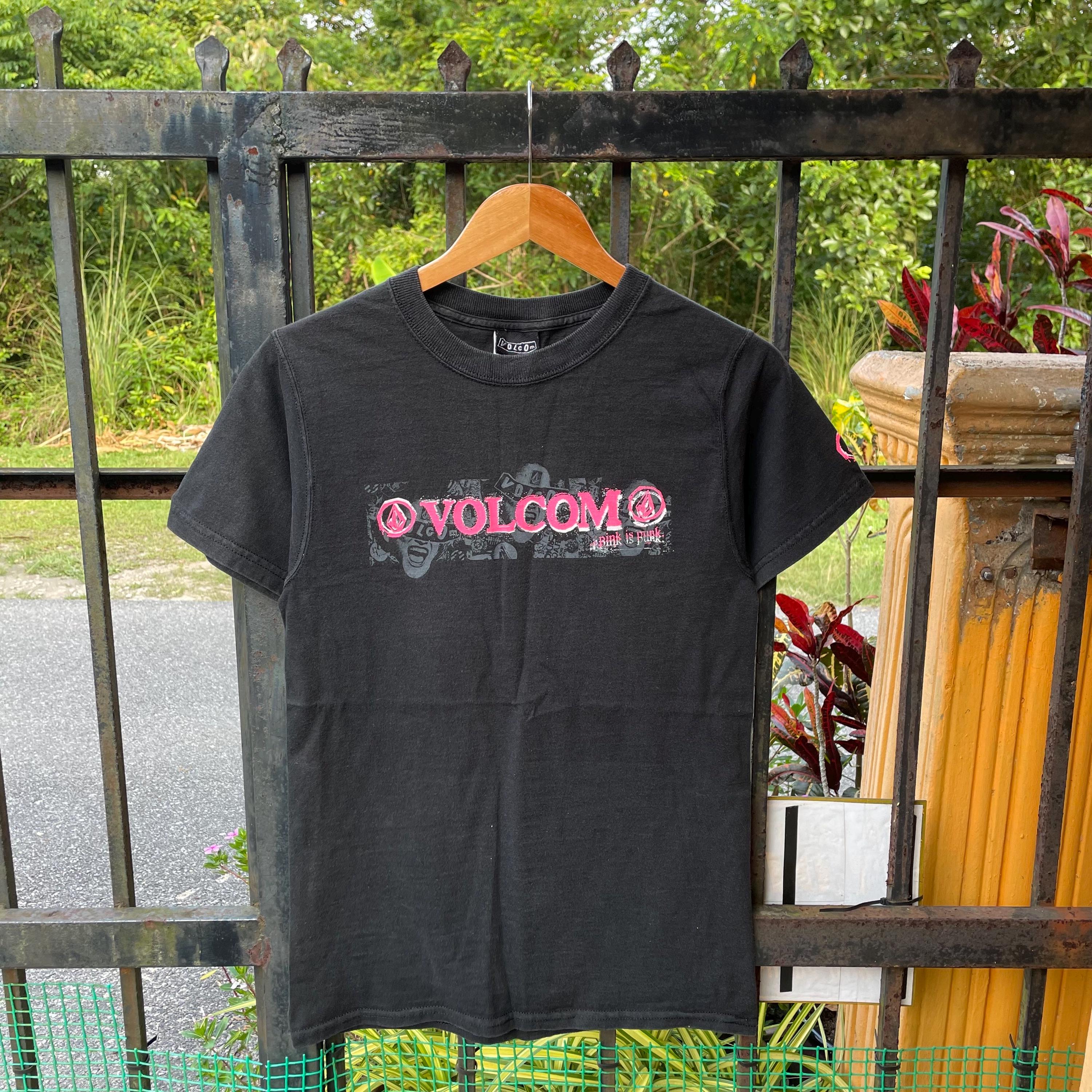 Vintage 00s Volcom Skateboard / Volcom Punk is Pink / Volcom Skate