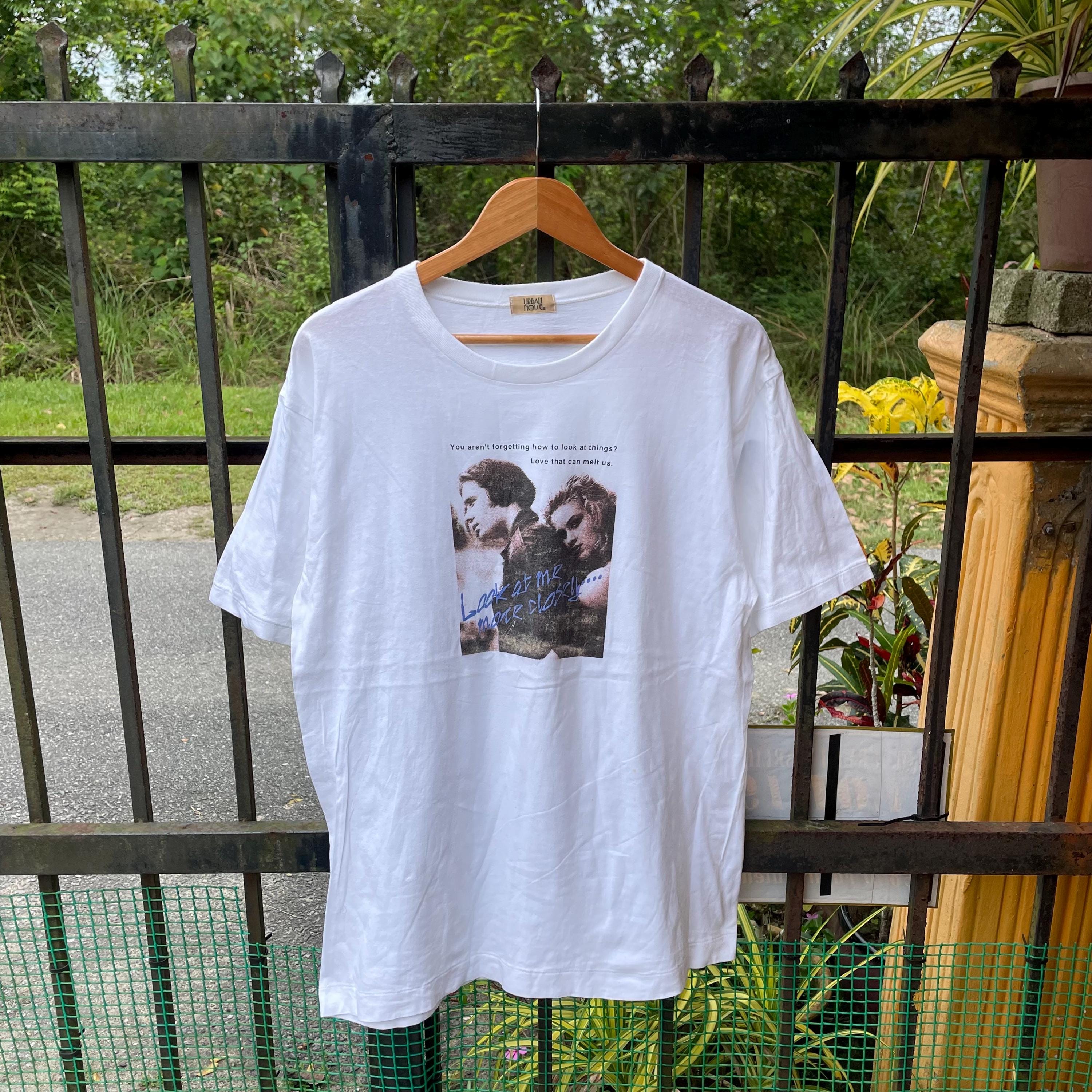 Vintage Urban Noise / Pop Art Tee / Modern Art Tee / Pop Culture