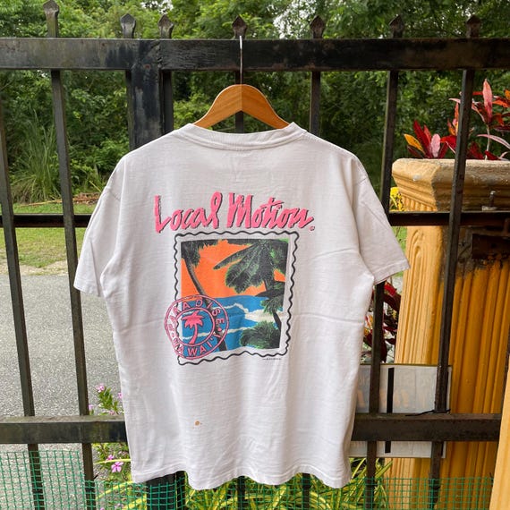 Vintage 90s Local Motion Big Logo Spellout Local Motion Surf Skate Local Motion Surf Wear Tee White Colour Large Size