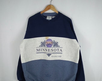 Vintage minnesota horseshoe lodge big spellout graphic nice view pull over crewneck jumper sweatshirts in tricolour in large size