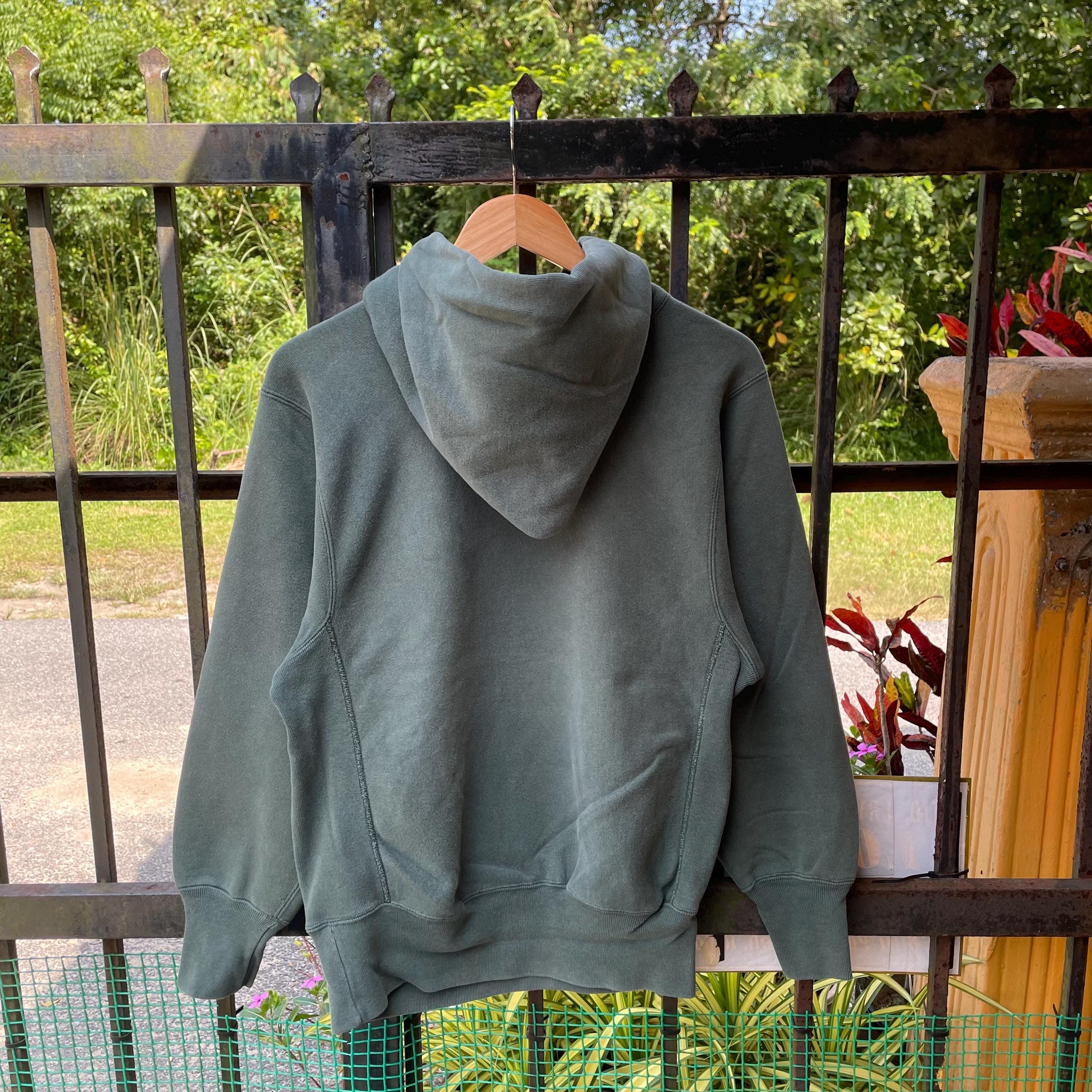 Vintage 90s Champion Reverse Weave Embroidered Small Logo Champion