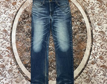 Vintage Edwin 503 Stoned Washed Design Edwin Normaler gerader Schnitt zerrissene Distress Denim Jeans Blue Wash Farbe Größe 34 Zoll