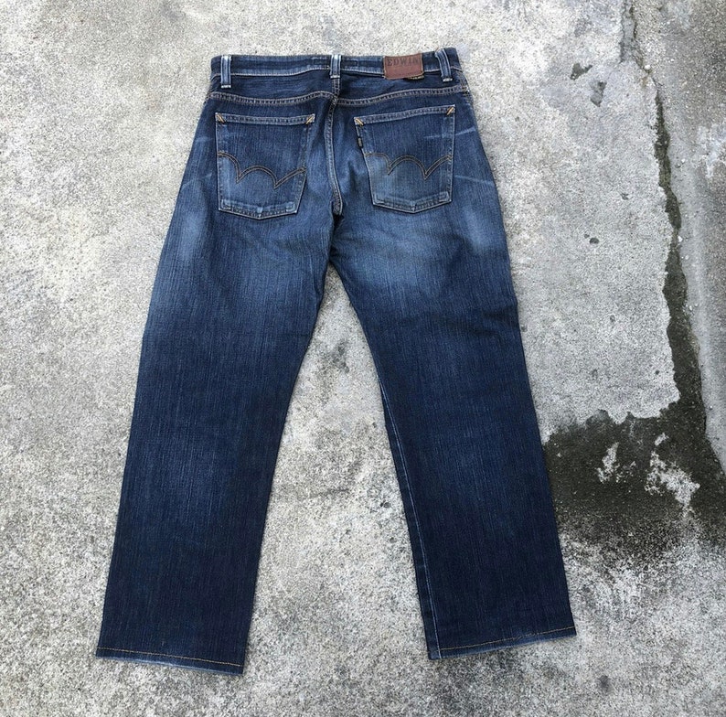 Vintage Edwin Stoned Washed Ripped Denim Jeans Blue Washed Regular Jeans Size 32 Inches image 3