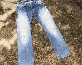 Vintage Eternal japanische Markenmode Motiv Wolke Blume traditionelle stoned wash zerrissene Distressed Jeans in größe 33 zoll