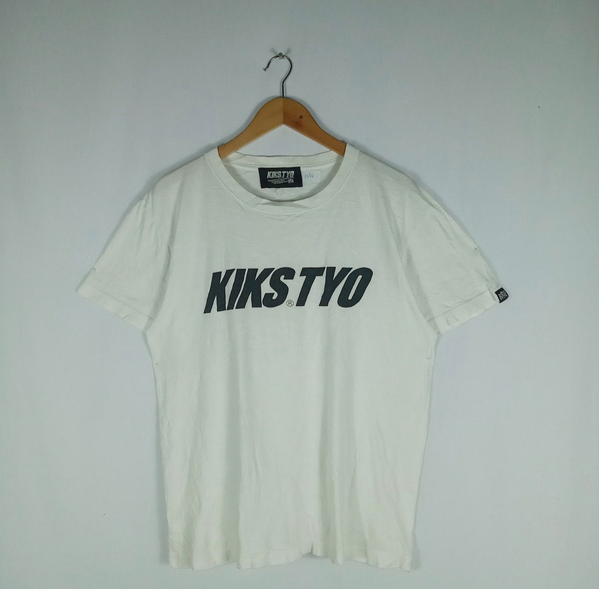 Kiks Tyo Tee - Etsy