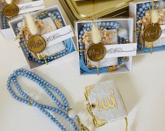 Personligt set med mini-Koran och Tasbeeh i sammet: Islamiska babyshowergåvor