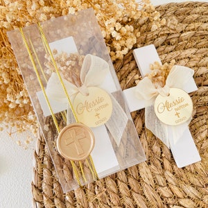Personalized Baptism Party Magnet Favors, Handmade Cross Magnet With Dried Flowers, Mi Bautizo, Communion Favor, Christening Favor For Guest