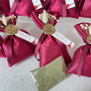 Personalized Henna Favors: Satin Pouch, Custom Label and Seal, Henna Night Gifts
