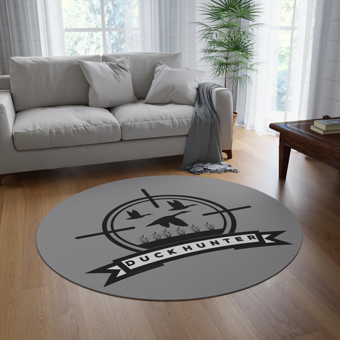 Duck Hunter Round Rug, Hunting Decor, Outdoor Enthusiast Gift, Lodge ...