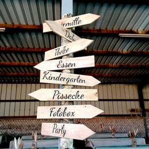 Signpost made of oak for the wedding or as garden decoration | Family sign | Signs without arrowhead on request | Signpost
