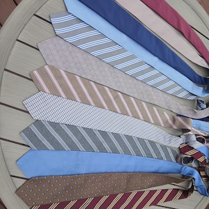 Brooks Brothers MAKERS USA製 TIE Brooks Brothers 346 Blue Tie - Lite Blue Fleece Sheep Logo