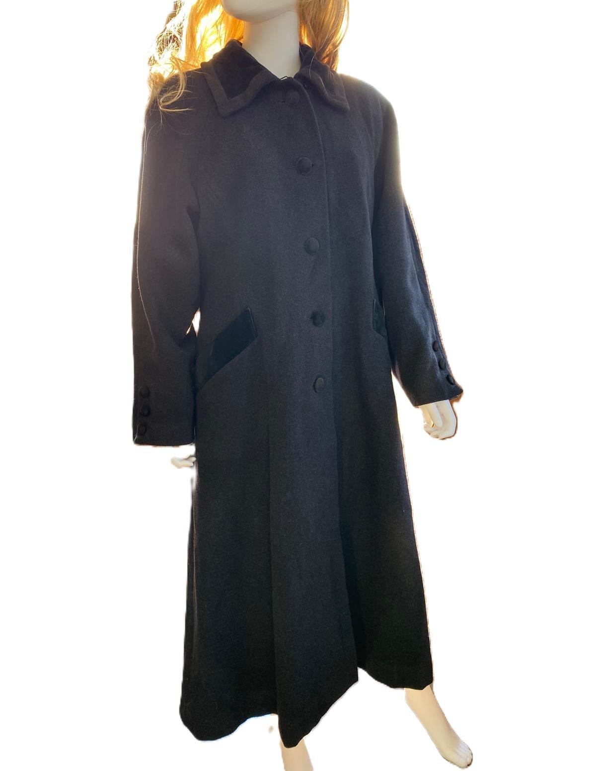 Vintage Jaeger Coat - Etsy UK