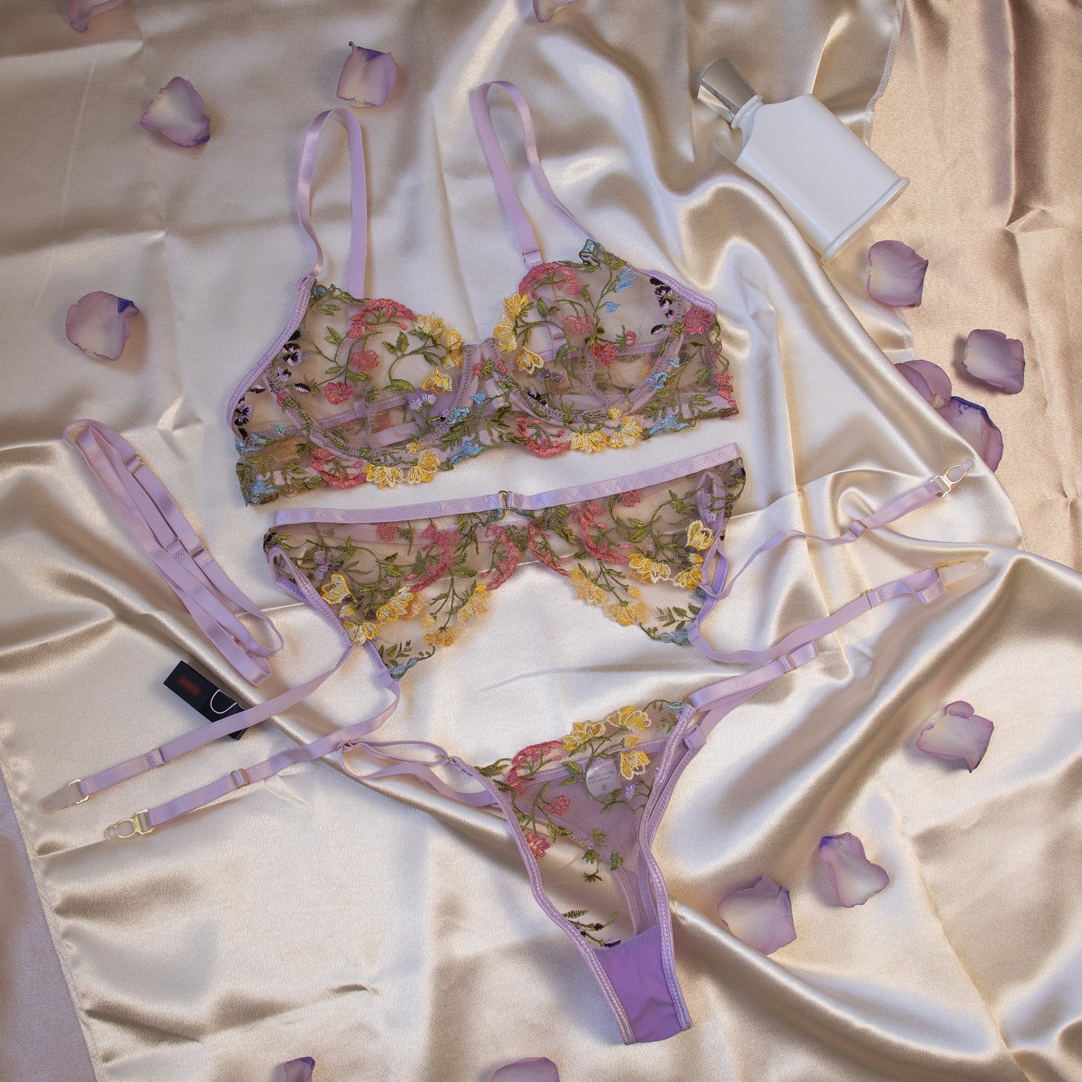 Lingerie For Women Women's Purple Lingerie Lace Embroidery Flower Bra Set  Underwear Women 