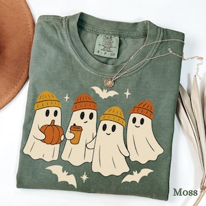 Comfort Colors® Ghost Shirt, Halloween Ghost Tee, Cute Spooky Season T-Shirt, Fall Pumpkin Graphic Tee, Autumn Ghost Shirt for Women, Fall t