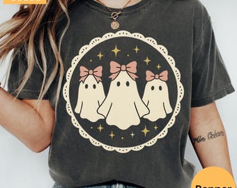 Comfort Colors® Cute Ghost Shirt, Bowcore Halloween Tee, Spooky Season Graphic T-Shirt, Girly Ghost Fall Shirt, Coquette Aesthetic Top