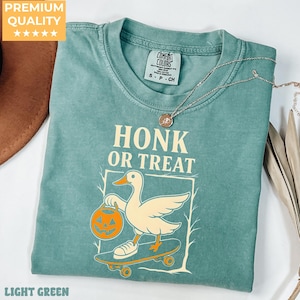 Halloween Lehrer Komfort Farben Shirt, lustiges Halloween Klassenzimmer T-Shirt, gruseliges Lehrer Shirt, süßes Herbst Lehrer T-Shirt, Oktober Lehrer Geschenk T-Shirt