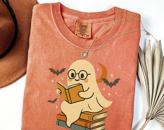 Retro Geist-Lesebücher-Hemd Komfortfarben, Halloween-Lehrer-T-Stück, Bibliothekar-Halloween-Shirt, Boo-Schulgeschenk, Geist-Lesehemd