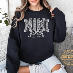 Custom Year Mimi Sweatshirt, Personalized Grandma Crewneck, Cozy Mimi Gift, Cute Grandmother Sweater, Trendy Custom Mimi Shirt, Grandma gift