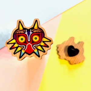 Majora&#39;s mask wooden pin