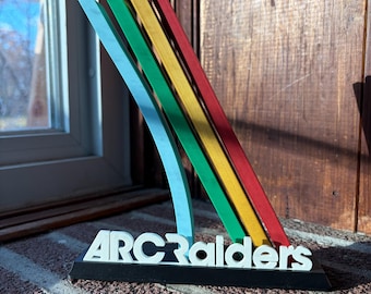 Arc Raiders Dekorativer Logo Ständer