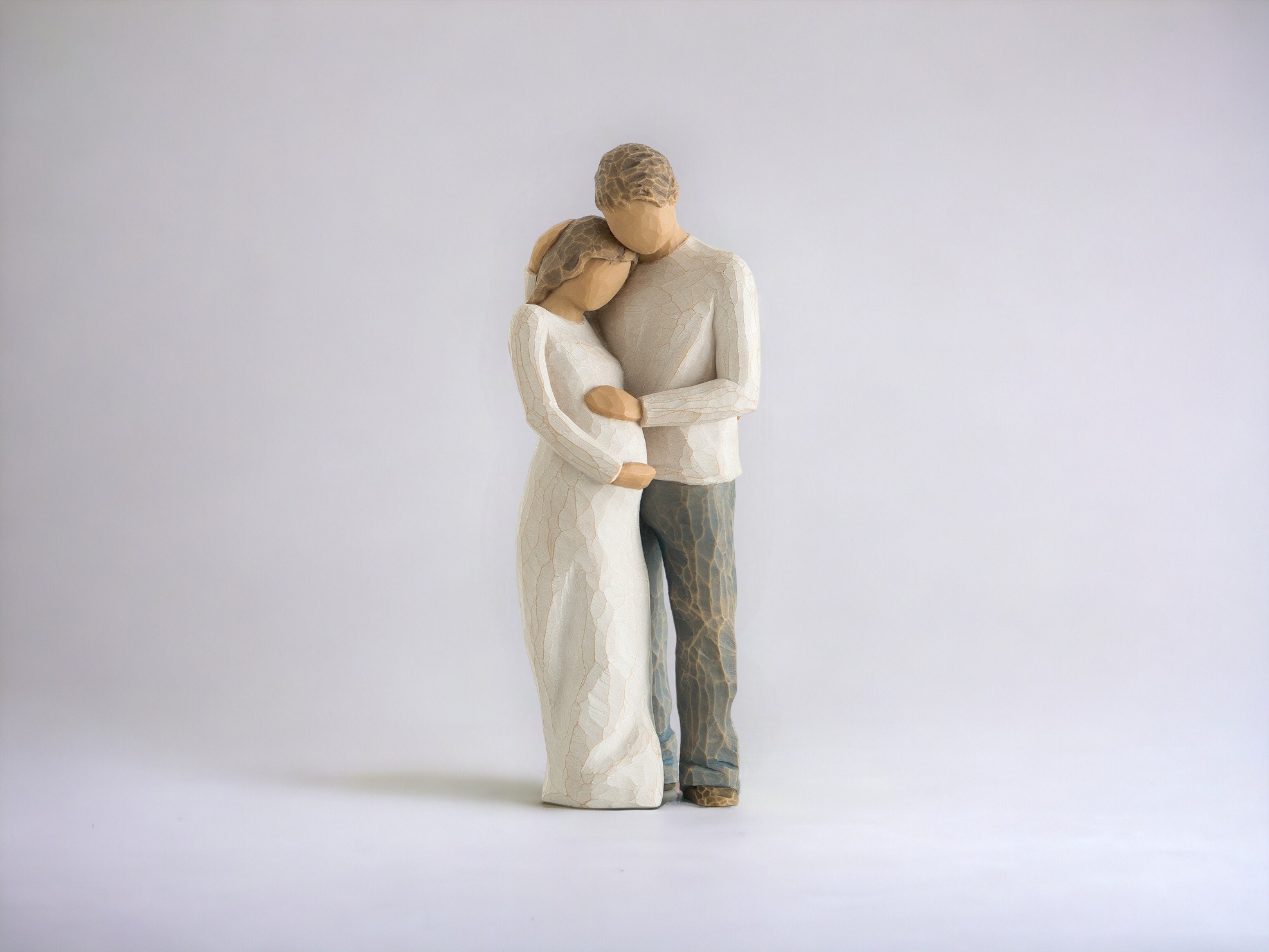 Couple Statue Minimalist Gift for Pregnant Wife Valentine's Day Family