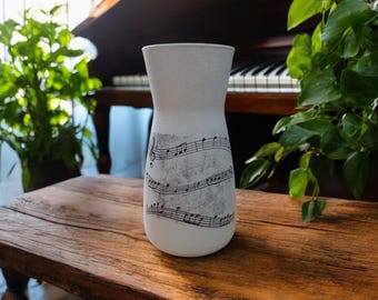 Music themed flower vase, musical gifts, music lover, unusual gifts, music decor, quirky gifts, birthday gifts, Christmas gifts