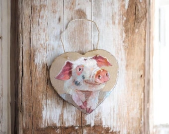 Cute pig hanging slate heart, wall decor, wall art, country decor, pig gifts, wildlife decor, pig lover, cottagecore, farm animals