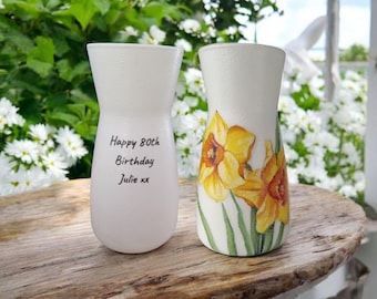 Personalised daffodil vase, daffodils, personalised gifts, birthday, anniversary, sentimental, keepsake, housewarming, spring flower decor