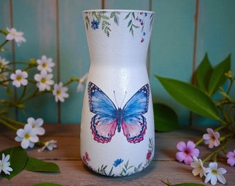Stunning butterfly flower vase, butterfly lover, butterfly decor, gifts for mum, gifts for nan, housewarming gifts, birthday, Christmas